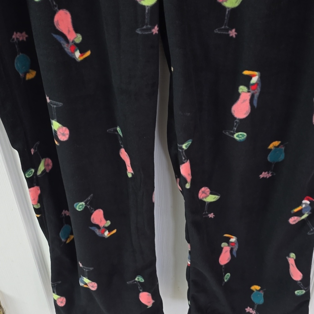 NWT Tommy Bahama Men's Fleece Pants Tropical Toucan Black Size XL - Picture 7 of 16